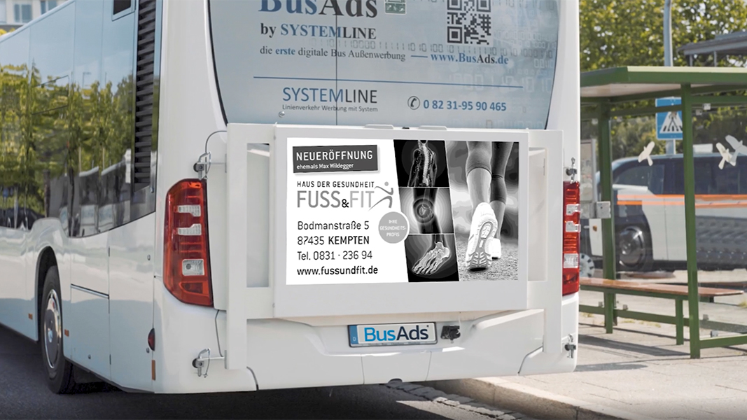 Slider_Fuss & Fit_BusAds